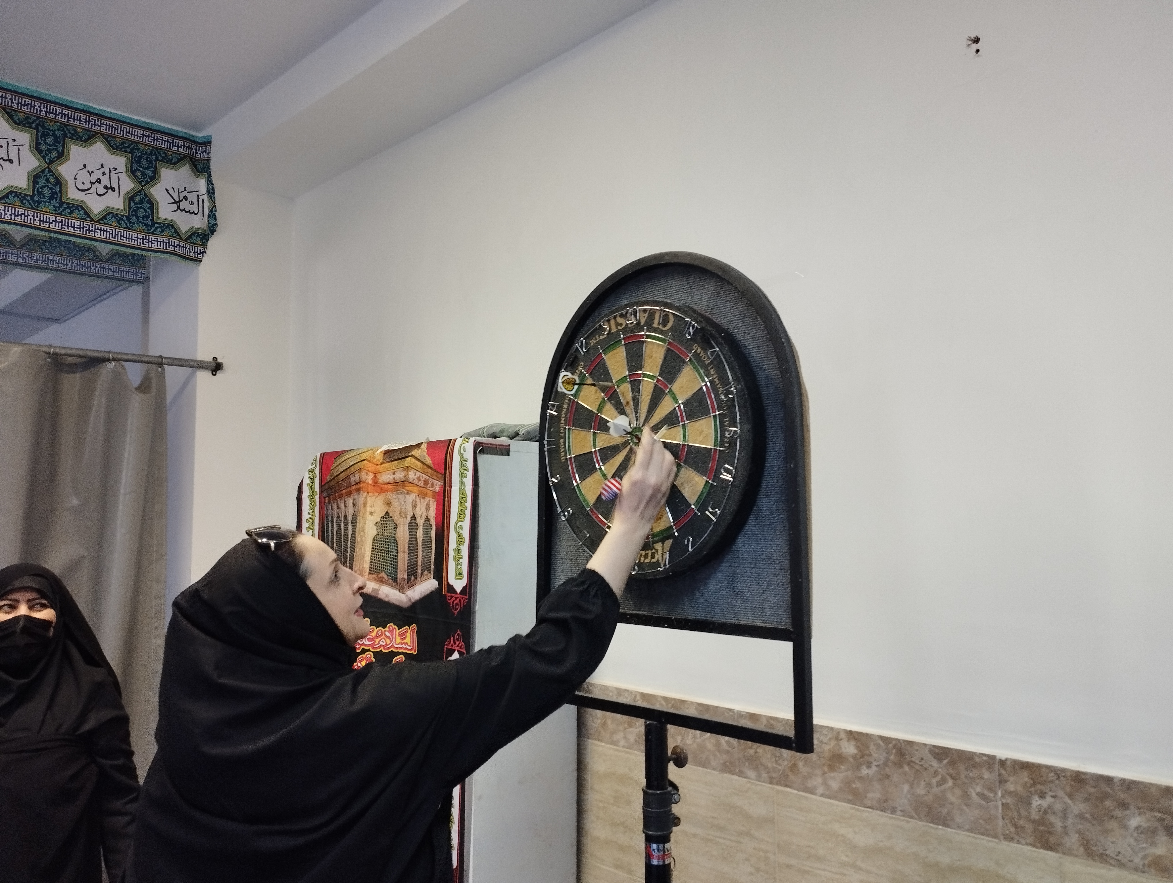 مسابقه فرهنگی ورزشی دارت و فریزبی به مناسبت روز دانشجو